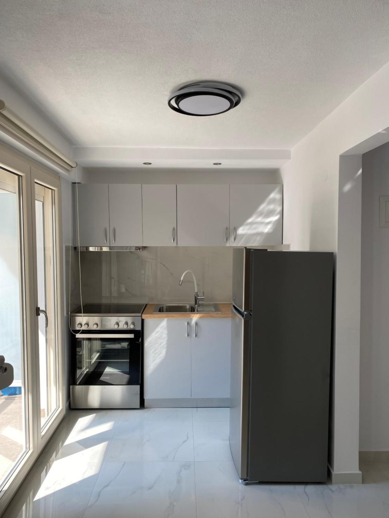 White Apartment Kavala Exterior photo