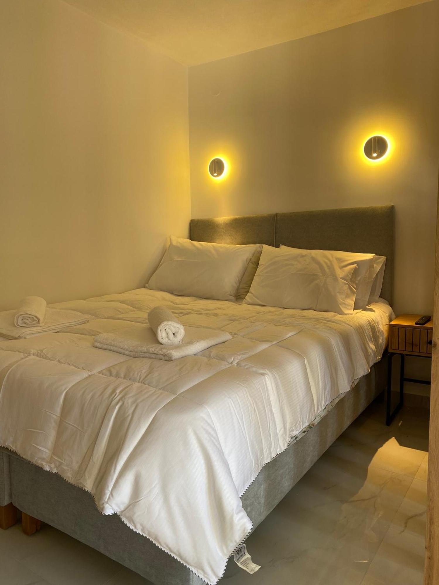 White Apartment Kavala Exterior photo